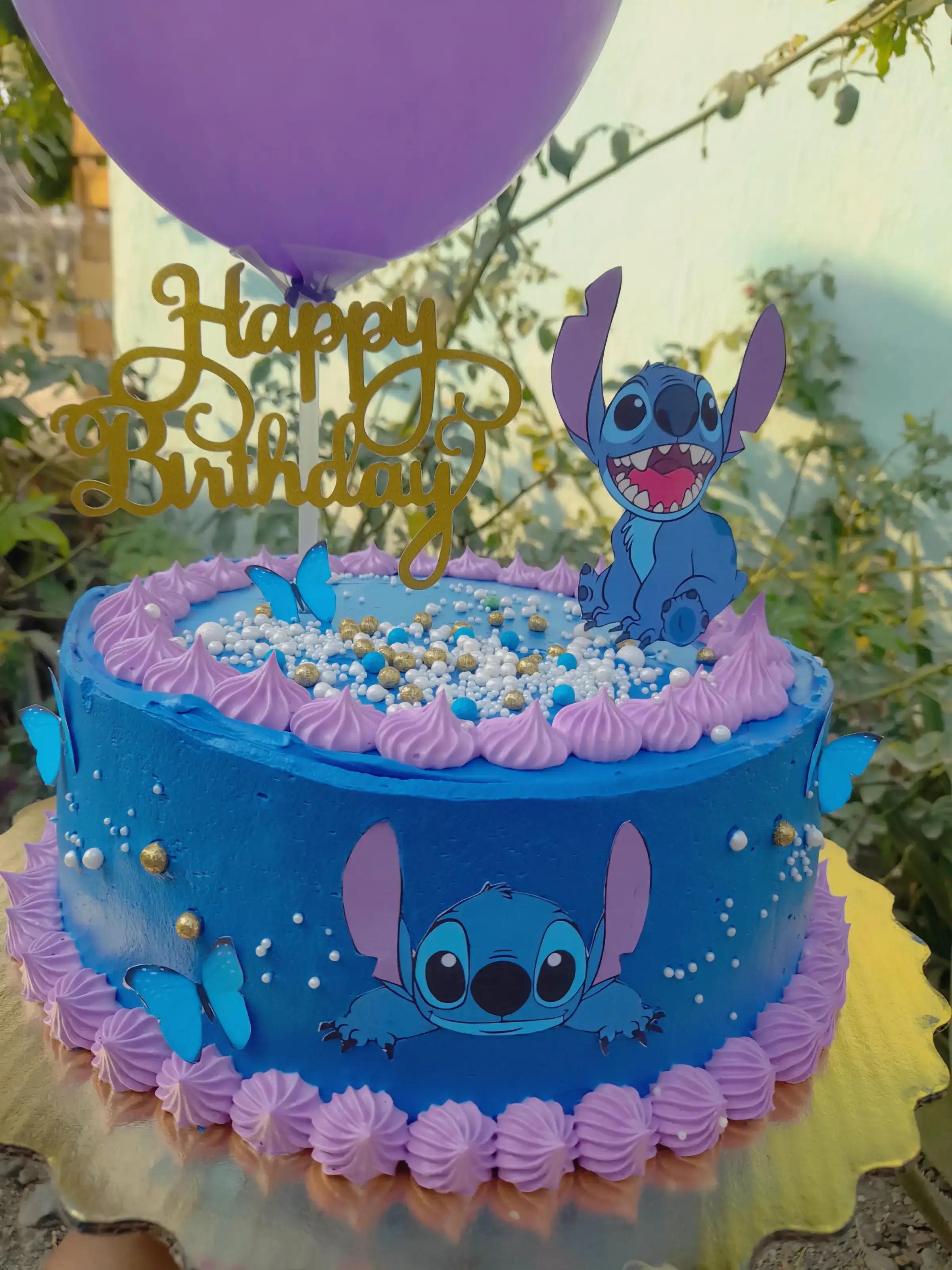 Pastel con tematica de Stitch