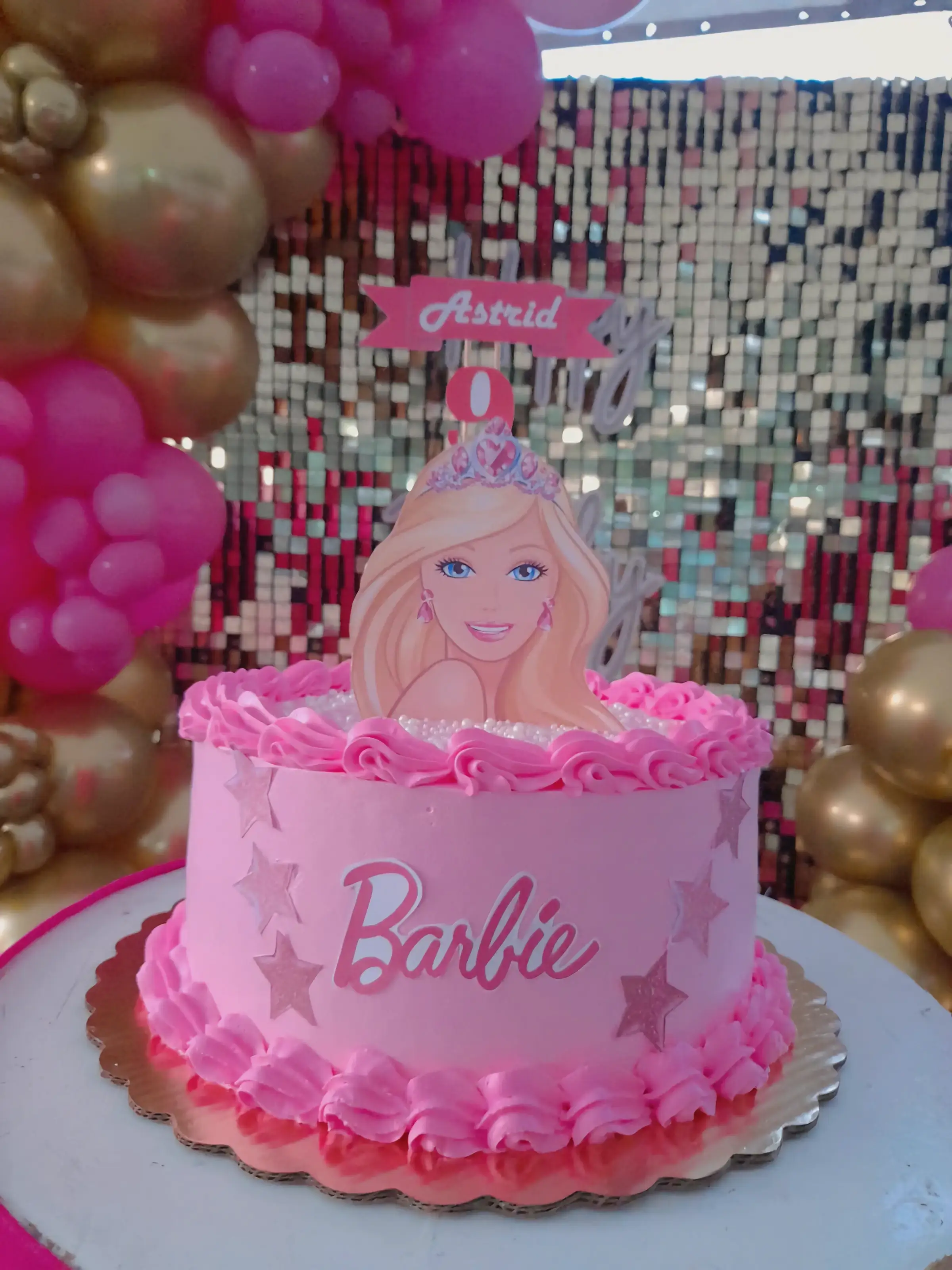 Pastel con tematica de Barbie